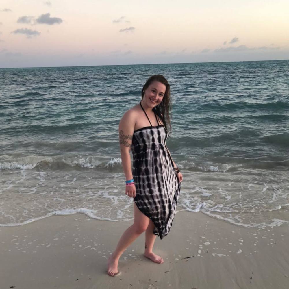 Meet your Posher, Nicole